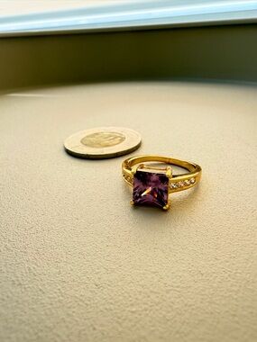 Vintage Ring - Size 7